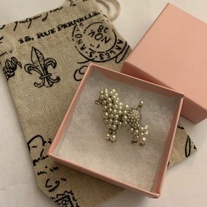 Vintage poodle crystal rhinestone brooch